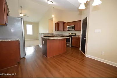 508 New Hanover Trail, Jacksonville, NC 28546 - Photo 5