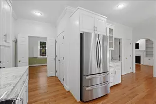 5002 Greenbrier Ln N, Wilson, NC 27896 - Photo 9