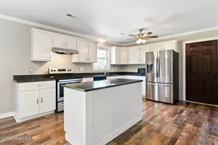 1505 Phillips Ave, New Bern, NC 28562 - Photo 19