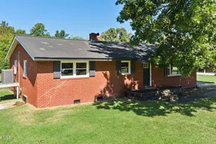 1505 Phillips Ave, New Bern, NC 28562 - Photo 7