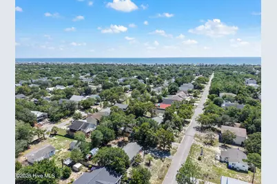 146 NE 5th Street, Oak Island, NC 28465 - Photo 47