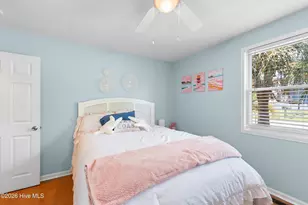 146 NE 5th St, Oak Island, NC 28465 - Photo 33