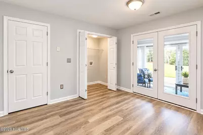702 Courtyard E, Beaufort, NC 28516 - Photo 9