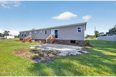 1978 E Hanrahan Road, Ayden, NC 28513 - Photo 11