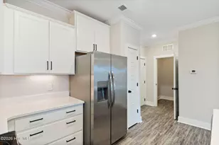 395 S Crow Creek Dr NW, Calabash, NC 28467 - Photo 5