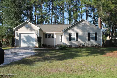 175 Pecan Grove Drive, Aberdeen, NC 28315 - Photo 1