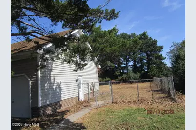 1108 Azalea Trail, Elizabeth City, NC 27909 - Photo 5
