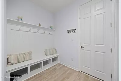 16203 Tulloch Road, Charlotte, NC 28278 - Photo 9