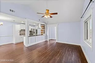 309 E Wynngate Dr E, Martinez, GA 30907 - Photo 9