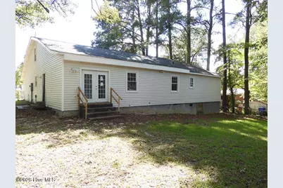 112 Fairlane Road, Greenville, NC 27834 - Photo 5
