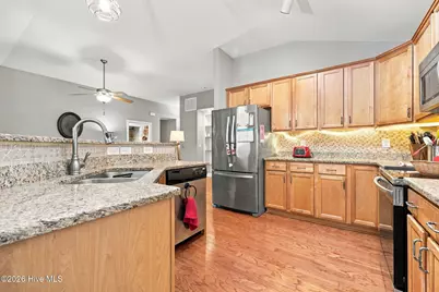 613 Rockland Drive, Greenville, NC 27858 - Photo 13