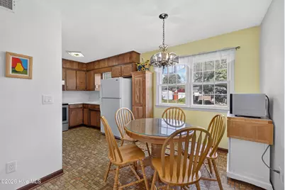 4821 W Lord Byron Road, Wilmington, NC 28405 - Photo 11