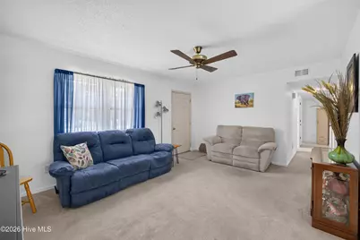 4821 W Lord Byron Road, Wilmington, NC 28405 - Photo 7