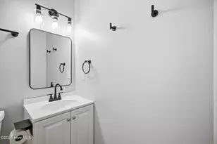 630 Varsity Dr, Wilmington, NC 28403 - Photo 17