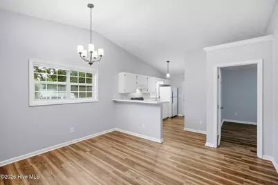 630 Varsity Drive, Wilmington, NC 28403 - Photo 7