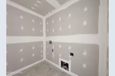 105 Lola Place, La Grange, NC 28551 - Photo 9