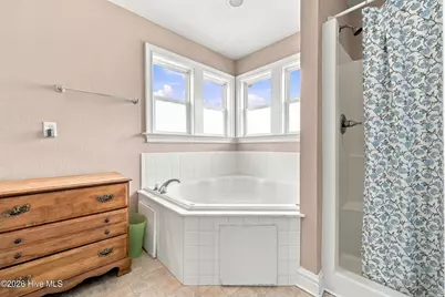 124 Camden Avenue, Camden, NC 27921 - Photo 33