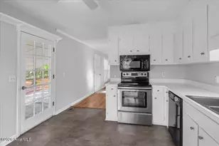 4 Lakeview Ct, Calabash, NC 28467 - Photo 9