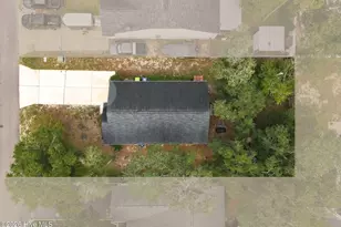 126 NW 8th St, Oak Island, NC 28465 - Photo 5