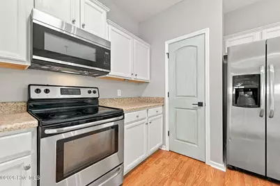506 Oyster Rock Lane, Sneads Ferry, NC 28460 - Photo 15