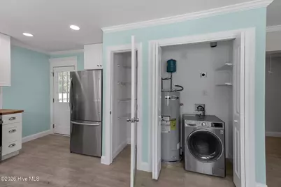 2017 Burnett Boulevard, Wilmington, NC 28401 - Photo 17