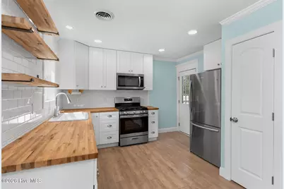2017 Burnett Boulevard, Wilmington, NC 28401 - Photo 13