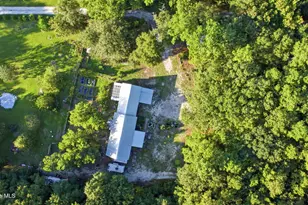 7147 Stag Park Rd, Burgaw, NC 28425 - Photo 31