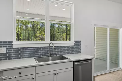 646 E Boiling Spring Road, Southport, NC 28461 - Photo 13