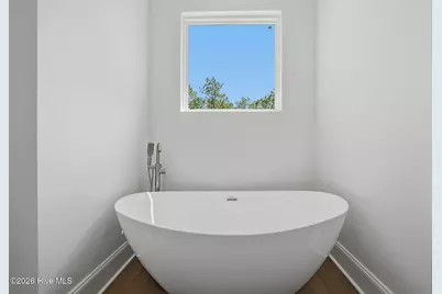646 E Boiling Spring Road, Southport, NC 28461 - Photo 25