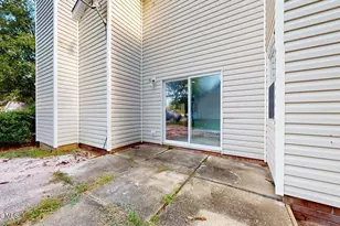 105 Spring Dr, Jacksonville, NC 28540 - Photo 31