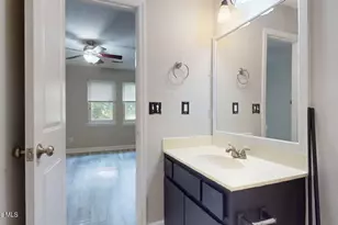 105 Spring Dr, Jacksonville, NC 28540 - Photo 21