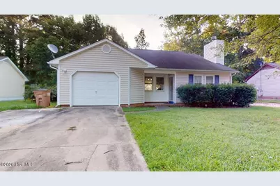105 Spring Drive, Jacksonville, NC 28540 - Photo 3