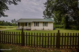 799 Cain Rd, Saint Pauls, NC 28384 - Photo 7