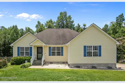 305 Appaloosa Court, Swansboro, NC 28584 - Photo 1