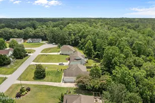 305 Appaloosa Ct, Swansboro, NC 28584 - Photo 25