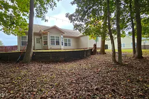 300 Bouy Ct, Swansboro, NC 28584 - Photo 5