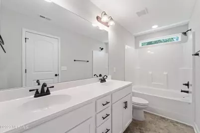 18 Catalina Circle, Swansboro, NC 28584 - Photo 17