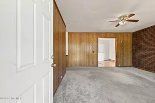 1951 Winter Forest Dr, Kinston, NC 28504 - Photo 3