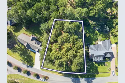 365 S Middleton Drive NW, Calabash, NC 28467 - Photo 1