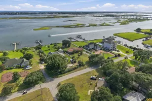 563 Neptune Dr, Cape Carteret, NC 28584 - Photo 53