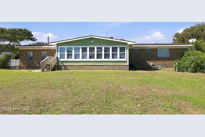 563 Neptune Drive, Cape Carteret, NC 28584 - Photo 3