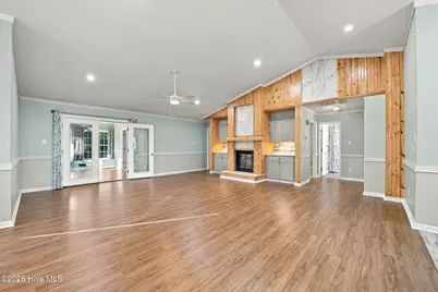 6207 Gondolier Drive, New Bern, NC 28560 - Photo 3