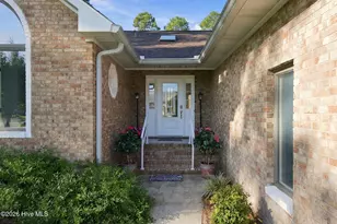 6207 Gondolier Dr, New Bern, NC 28560 - Photo 27