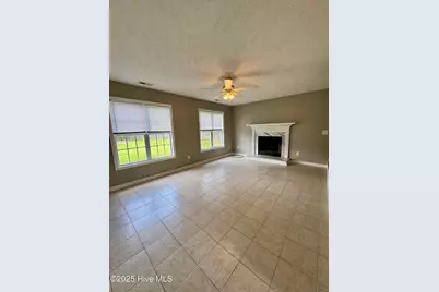125 Batchelors Trail, Jacksonville, NC 28546 - Photo 3