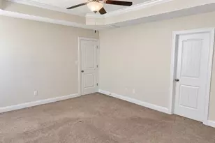 439 Patriots Point Ln, Swansboro, NC 28584 - Photo 17