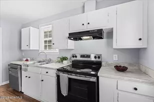 1305 N Robin St, Goldsboro, NC 27534 - Photo 11
