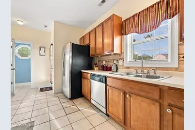 310 Exmoor Drive, Jacksonville, NC 28540 - Photo 17