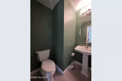 184 E Ridge Court, Jacksonville, NC 28540 - Photo 5