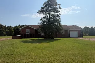 406 Woodruff Rd, Selma, NC 27576 - Photo 1