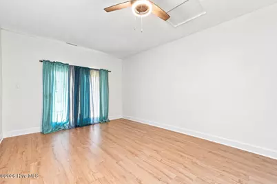 205 Meadow Lane, Jacksonville, NC 28546 - Photo 17